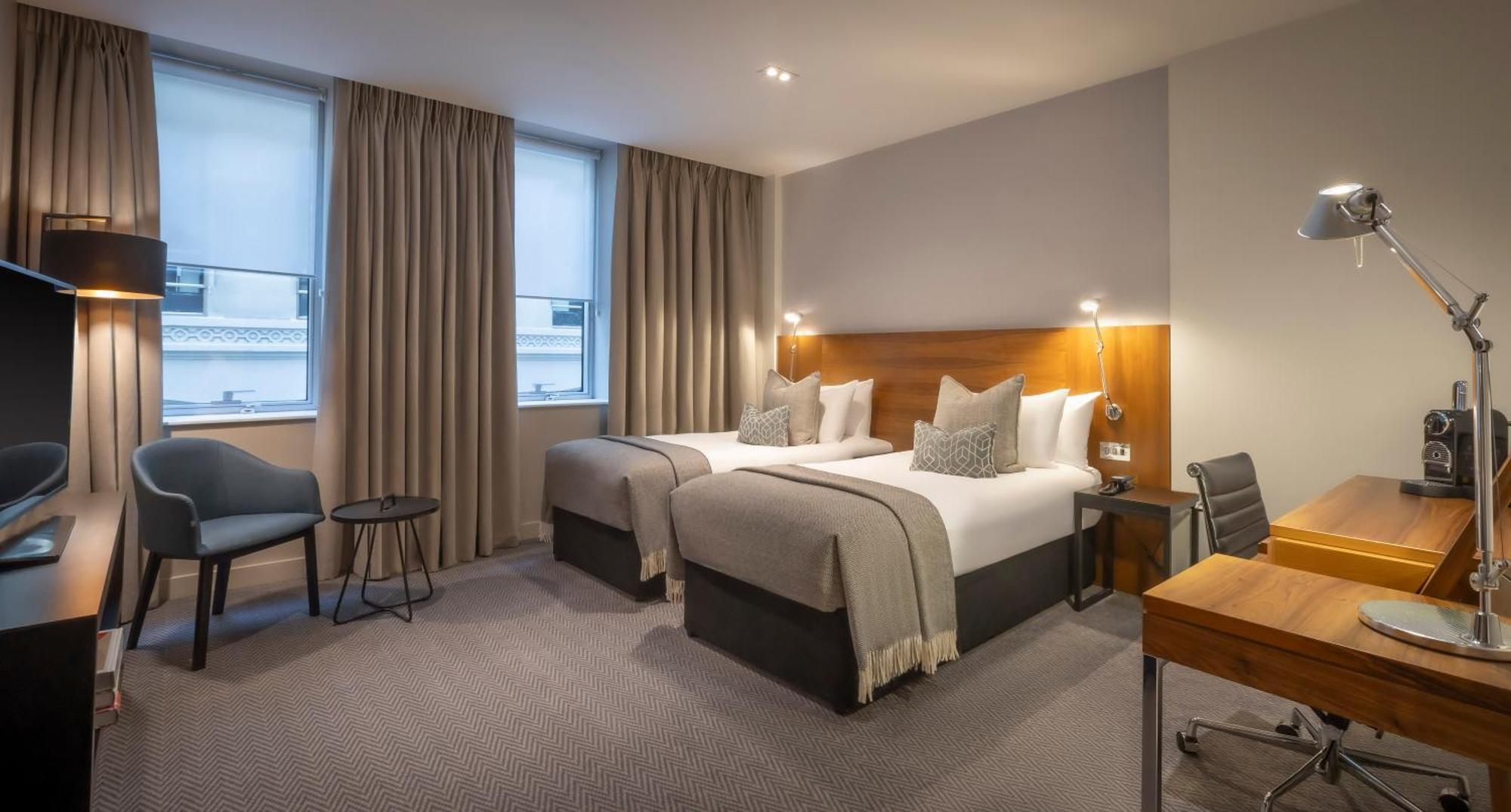 Clayton Hotel London Wall Екстериор снимка